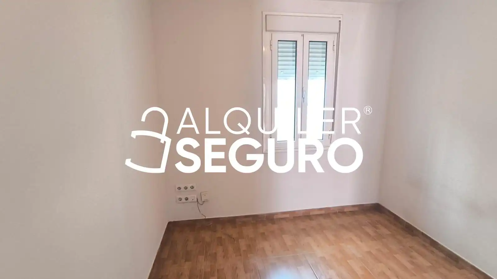 Bedroom of Flat for rent in Sevilla  with Air Conditioner