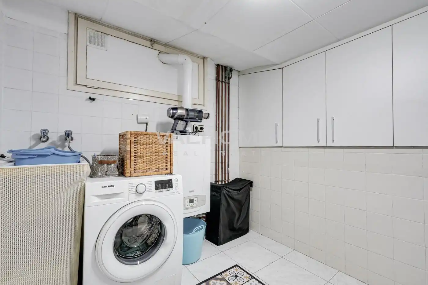 Einfamilien-Reihenhaus zum Verkauf in Sant Cugat del Vallès mit Heizung, Privatgarten und Parkett