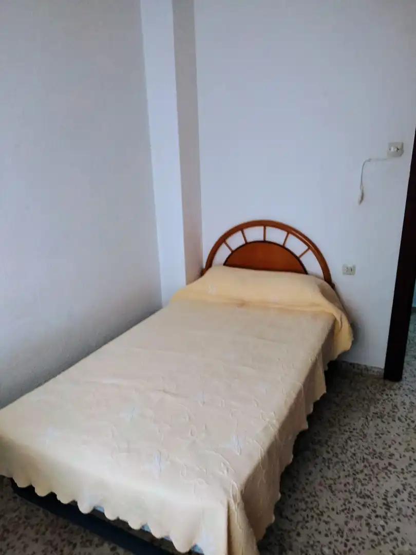 Flat for rent in Calle Faisán, 18, Pajaritos