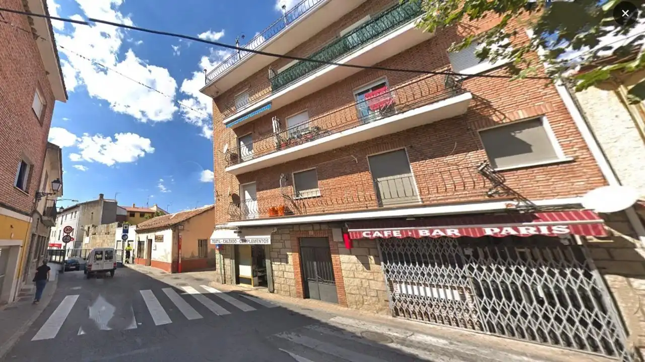 Außenansicht von Residential zum Verkauf in Robledo de Chavela