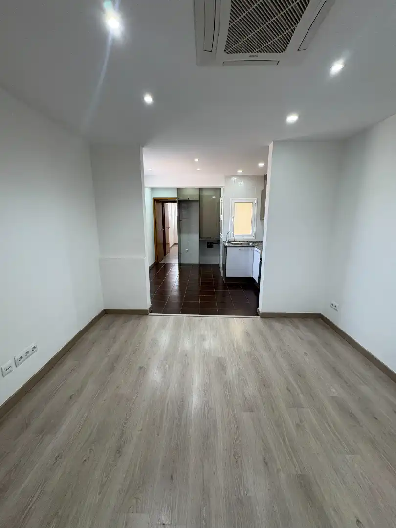 Pis en venda en Badalona amb Aire condicionat i Parquet