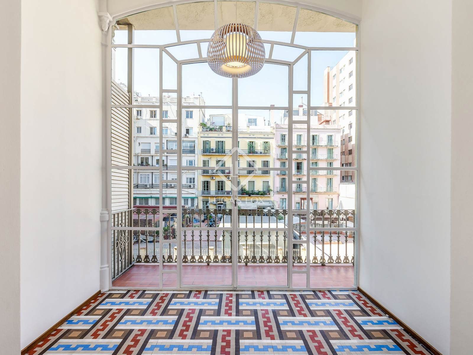 Exterior view of Flat to rent in  Barcelona Capital  with Air Conditioner, Heating and Terrace