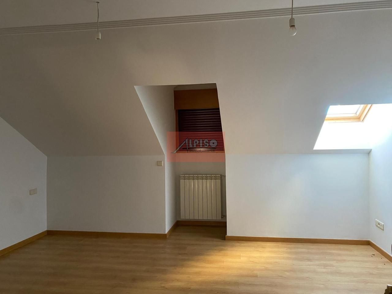 Piso en venta en O Carballiño   con Calefacción