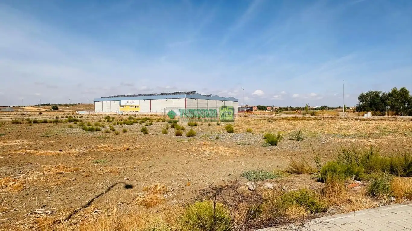 Terreny industrial en venda a Yuncler, Toledo