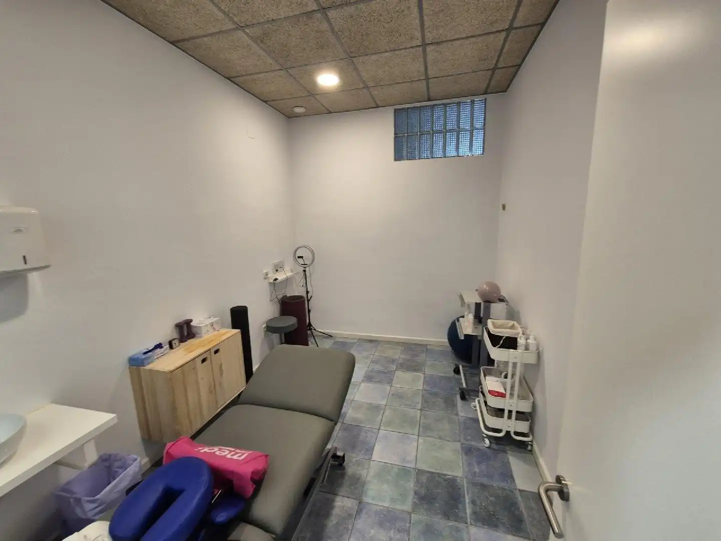 Business premises to rent in Eixample Nord, imagen 4