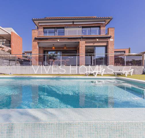 Casa-chalet en Venta en Calle Mossèn Jacint Verdaguer en Caldes d'Estrac