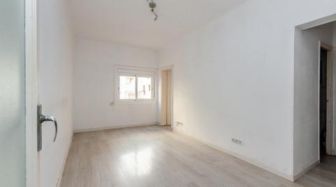 Foto 2 de Piso en venta en Plaça de Mossèn Clapés, Sant Andreu de Palomar,  Barcelona Capital