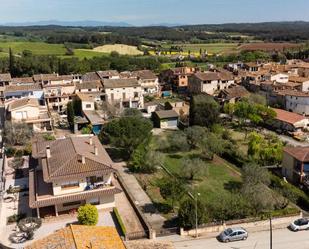 Vista exterior de Casa o xalet en venda en Sant Jordi Desvalls amb Aire condicionat