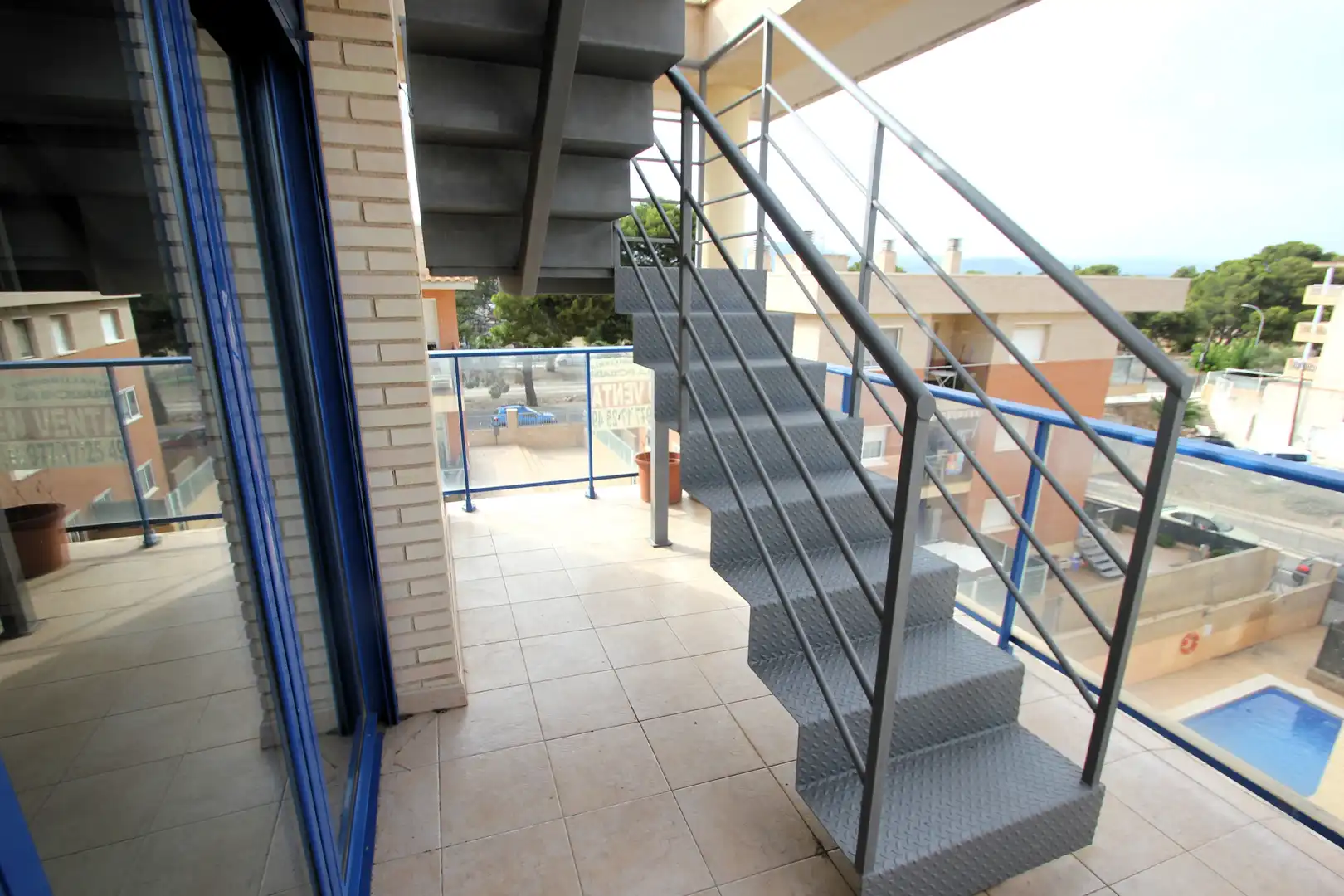 Terrasse von Dachboden zum Verkauf in Mont-roig del Camp mit Klimaanlage, Terrasse und Gemeinschaftspool
