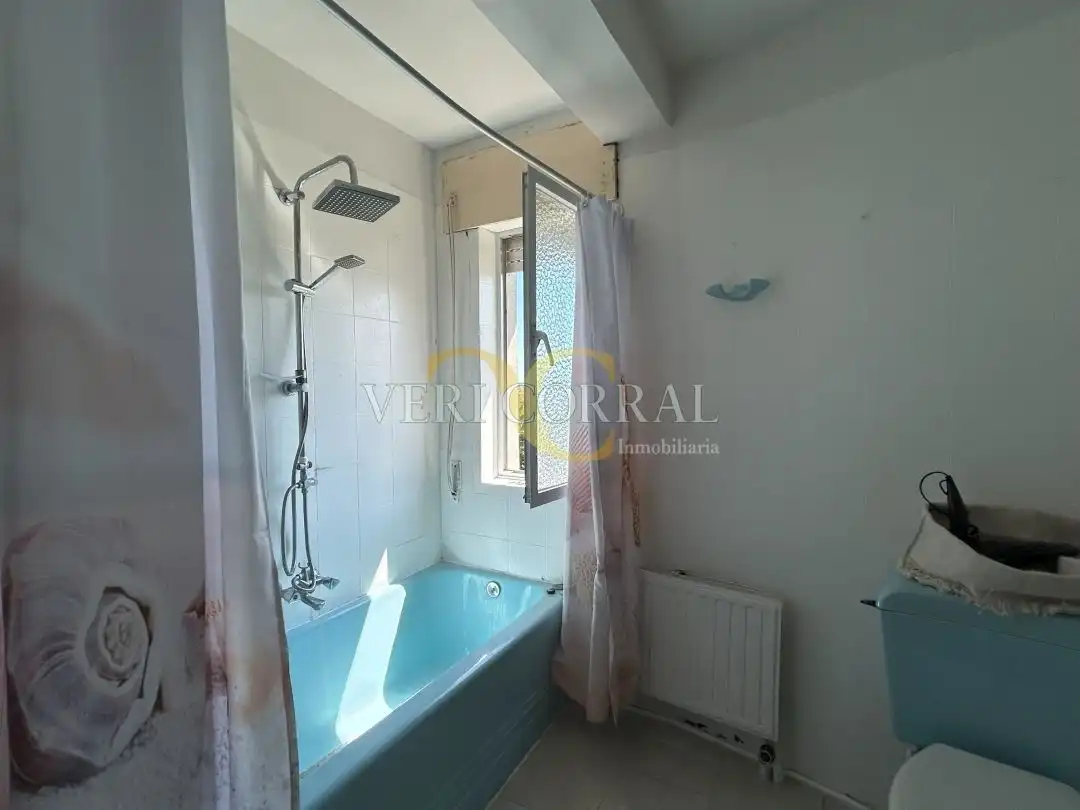 Bany de Casa o xalet en venda en Llanes amb Calefacció, Jardí privat i Traster