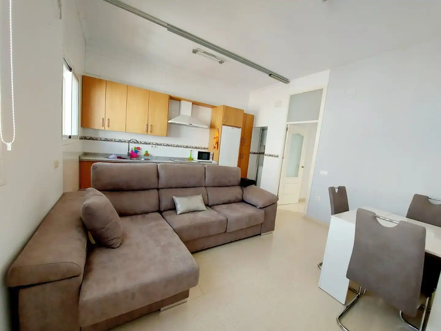 Living room of Flat for sale in Brenes  with Air Conditioner, Storage room and Balcony