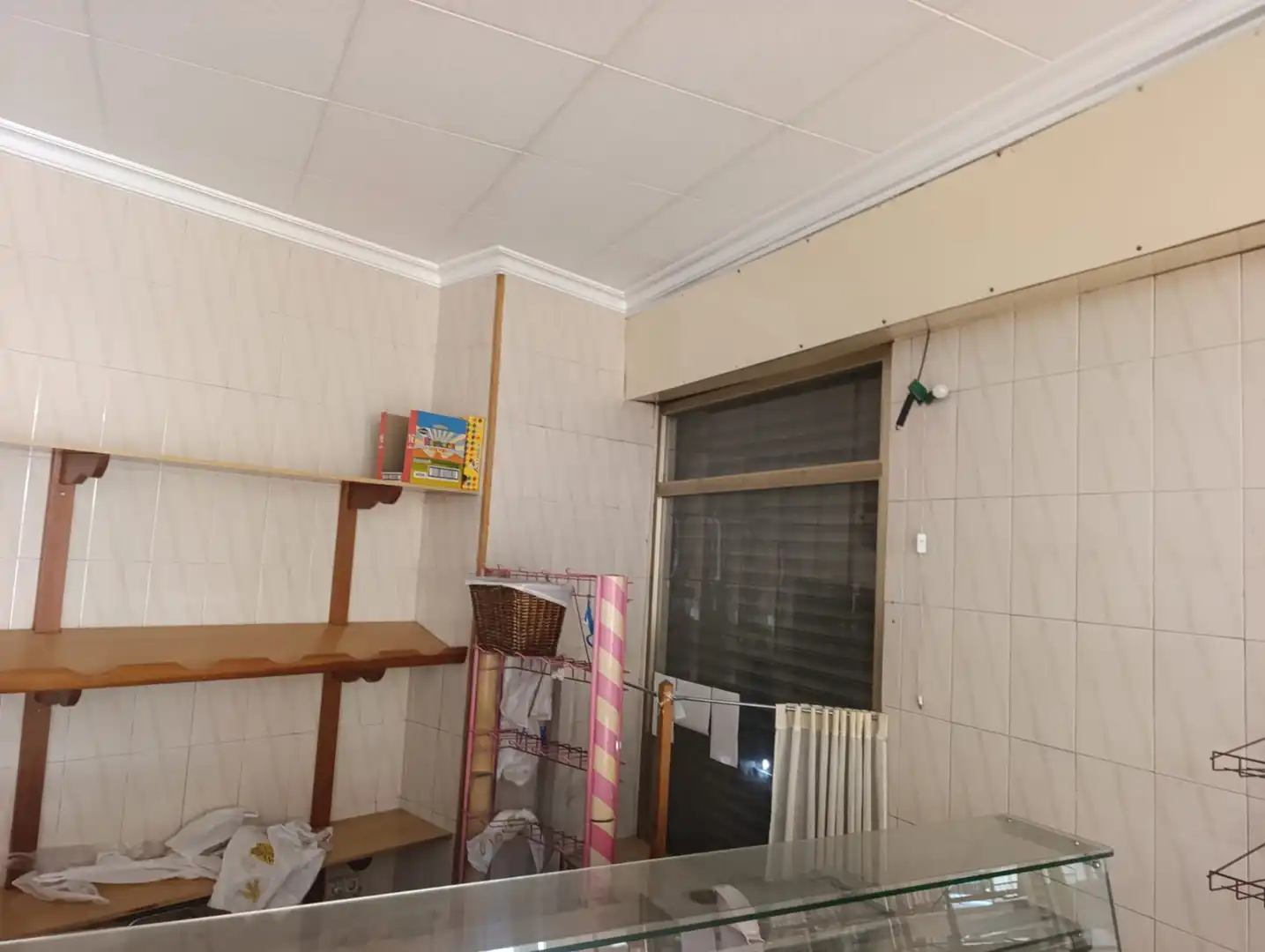 Local en venta en Calle Hernán Cortés, 14, Plaza de Toros - Avenida Chapí - Trinquete