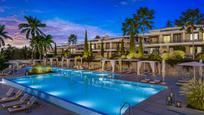 Piscina de Casa adosada en venda en Marbella amb Aire condicionat, Terrassa i Piscina