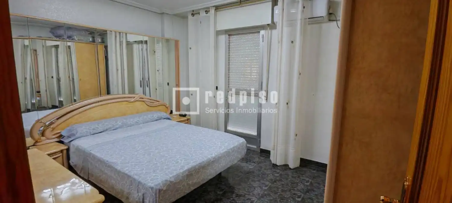 Habitación de Dúplex en venta en Alcantarilla con Aire acondicionado