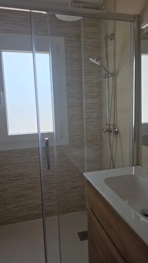 Badezimmer von Haus oder Chalet zum Verkauf in Murcia mit Klimaanlage, Privatgarten und Terrasse
