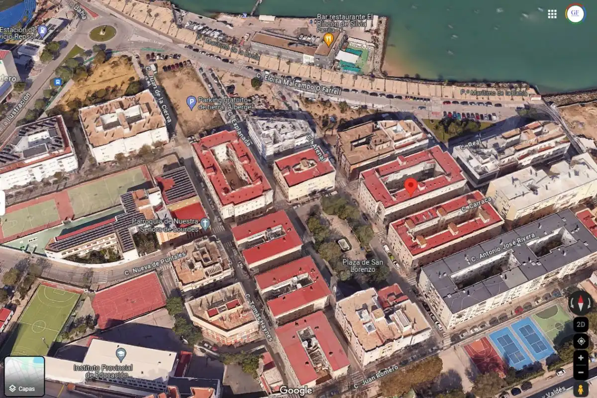 Vista exterior de Piso en venta en Cádiz