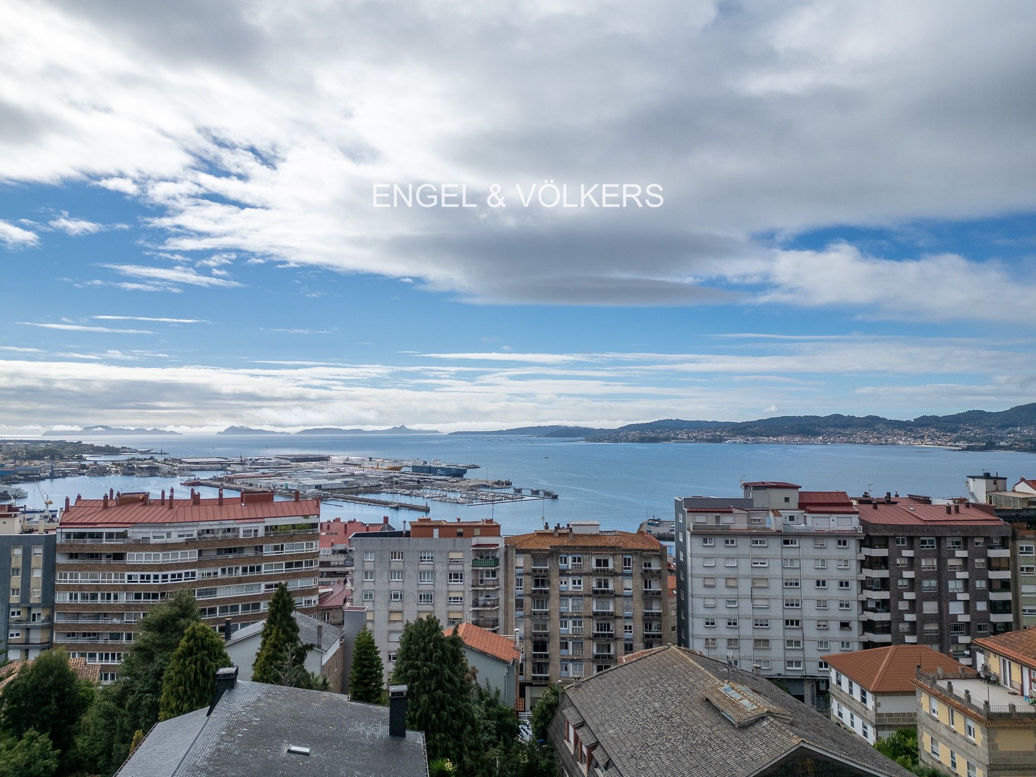 Exterior view of House or chalet for sale in Vigo   with Heating and Private garden
