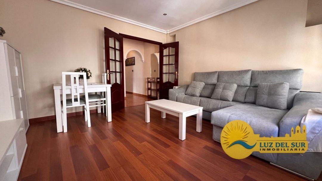 Living room of Flat for sale in  Cádiz Capital  with Furnished