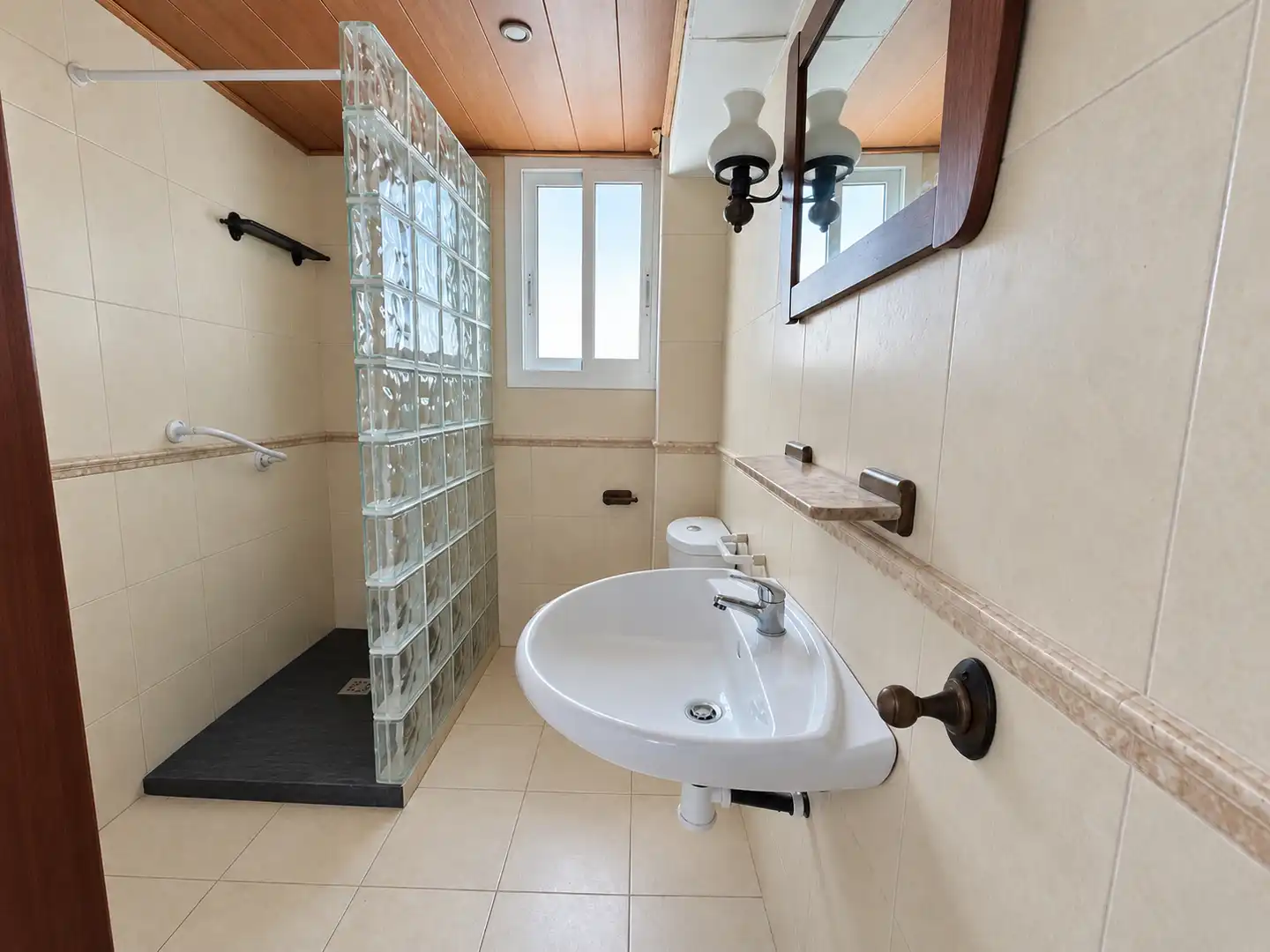 Flat with lift for sale in Carrer de Pin i Soler 3, imagen 8