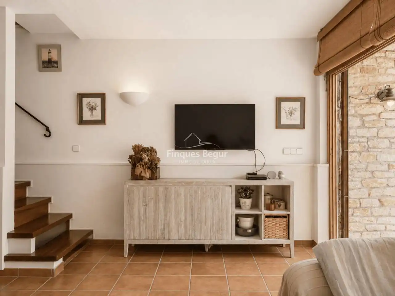 Sala de estar de Apartamento en venta en Begur con Terraza, Amueblado y Balcón
