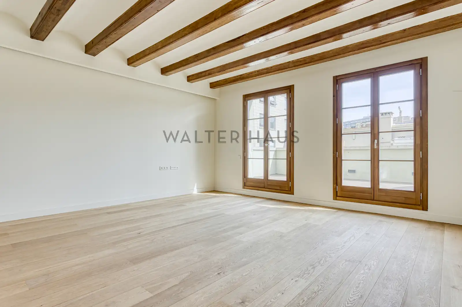 Penthouse with terrace for sale in Carrer de Pau Claris, imagen 31