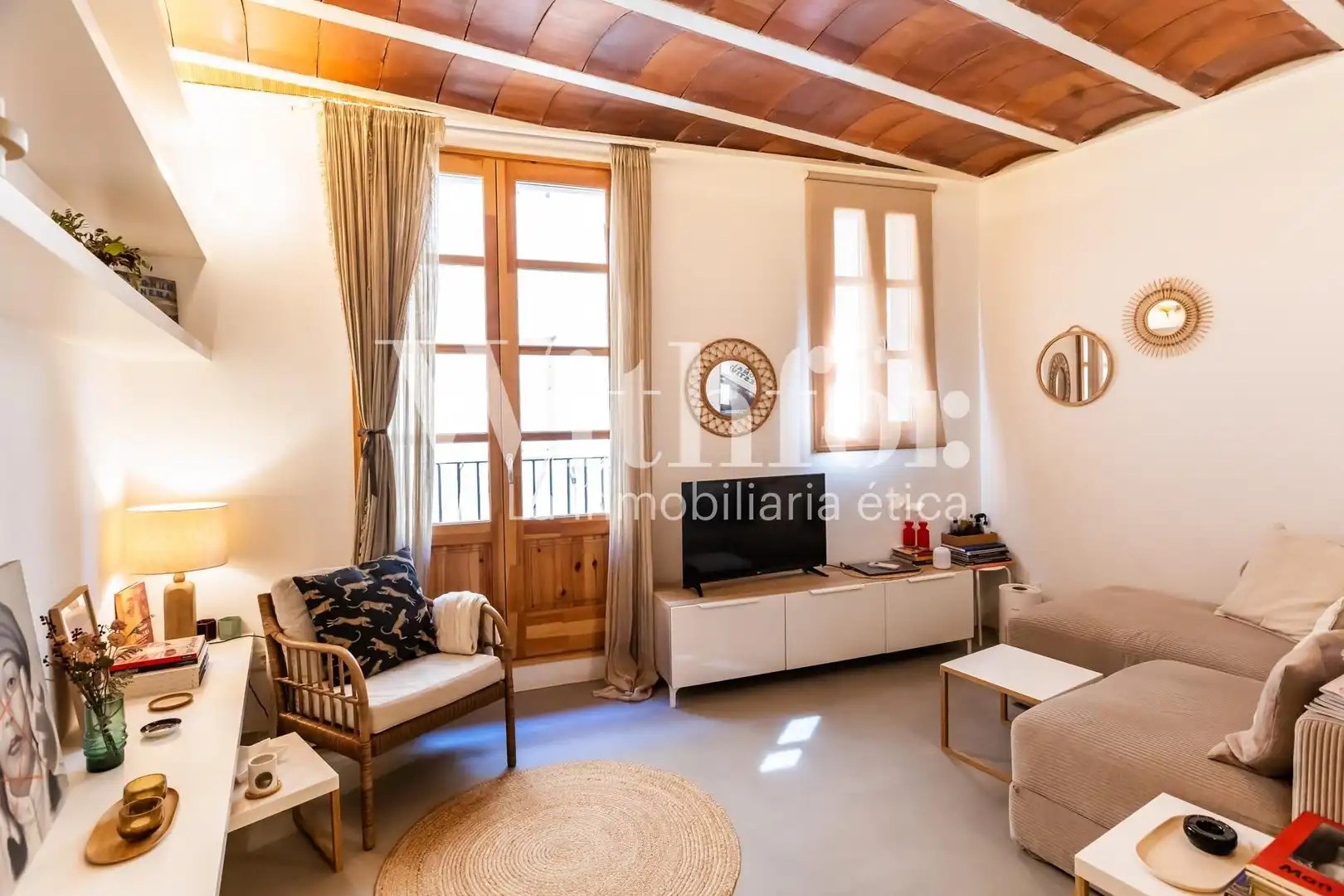 Sala de estar de Piso en venta en Barcelona con Aire acondicionado, Calefacción y Amueblado