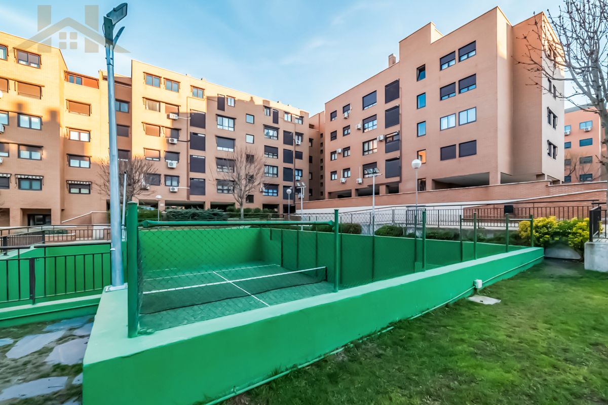 Exterior view of Flat for sale in Valdemoro  with Air Conditioner, Heating and Parquet flooring