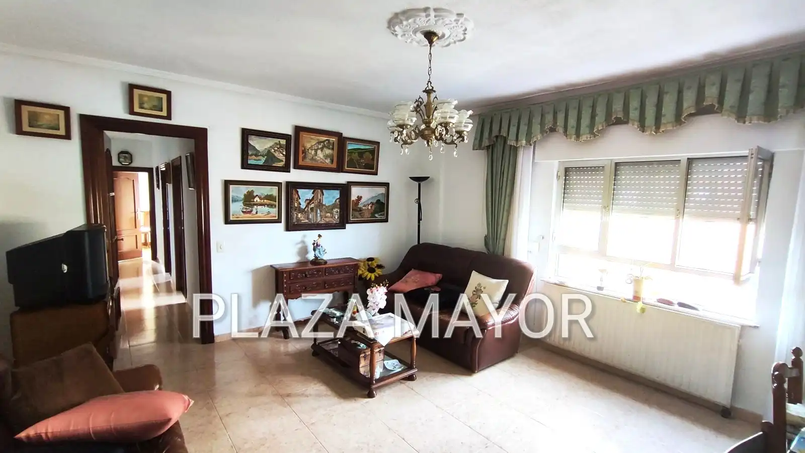 Living room of Flat for sale in Salamanca  with Heating, Oven and Washing machine