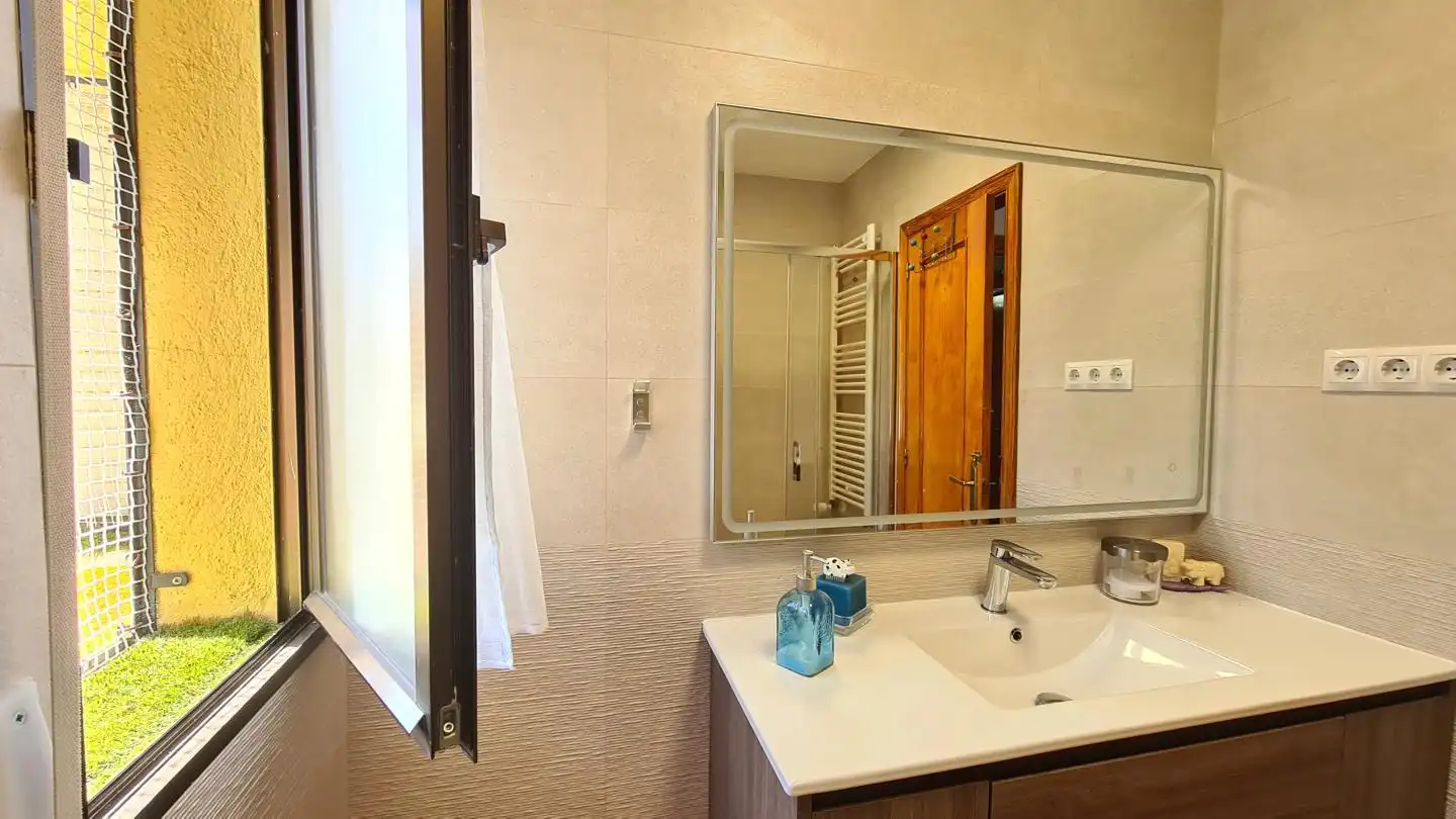 Baño de Casa o chalet en venta en Piedralaves con Calefacción, Jardín privado y Terraza