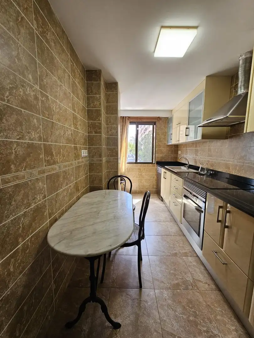 Cocina de Piso en venta en Valencia con Aire acondicionado, Terraza y Amueblado