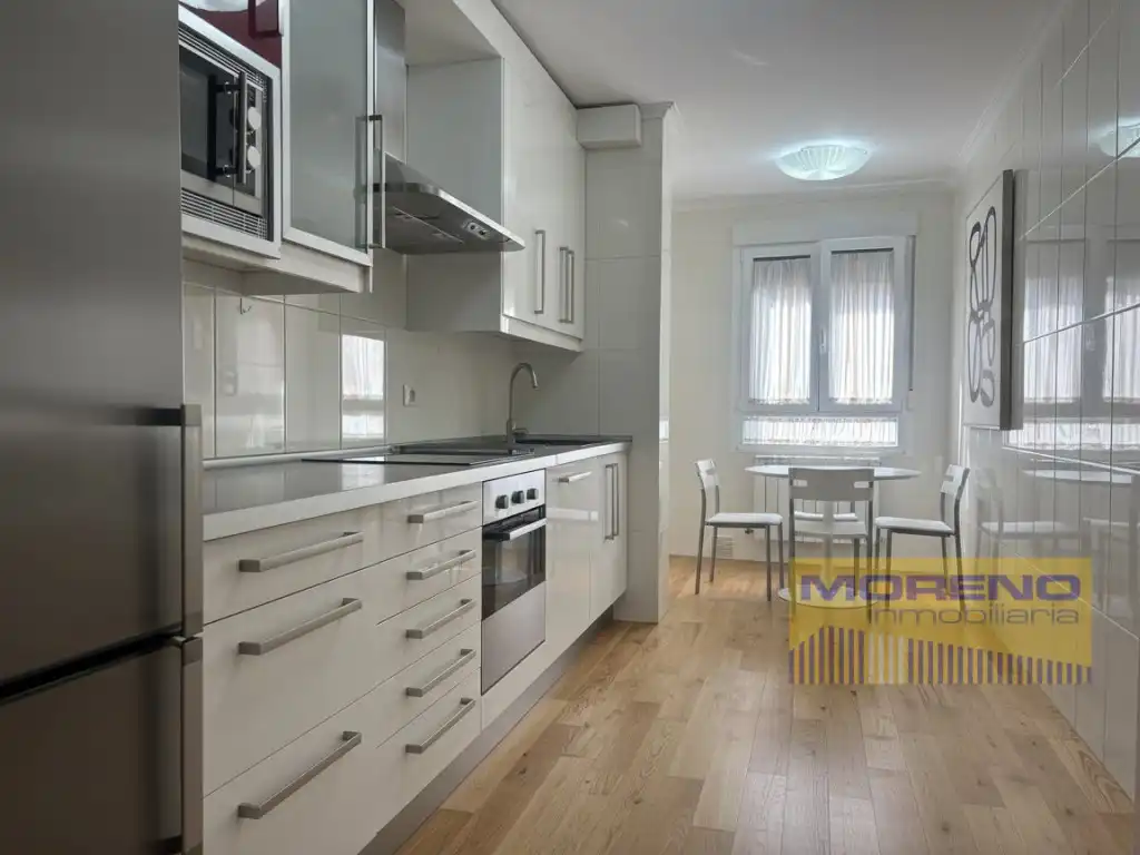 Kitchen of Flat for sale in Sarria