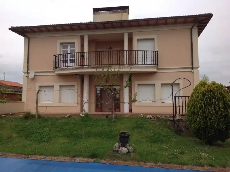 Vista exterior de Casa o chalet en venta en Casalarreina con Jardín privado, Terraza y Piscina