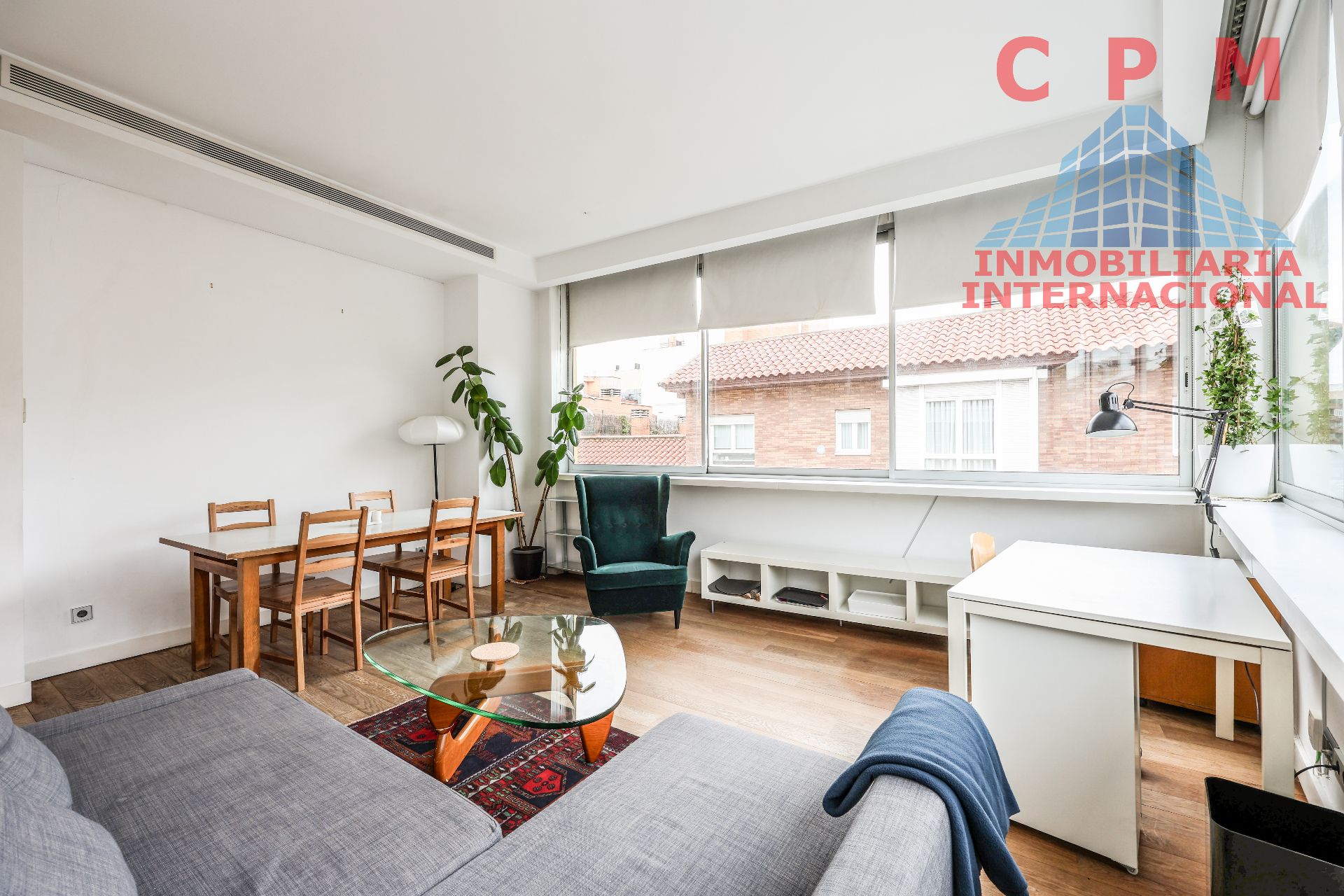 Sala d'estar de Pis de lloguer en  Madrid Capital amb Aire condicionat, Calefacció i Parquet