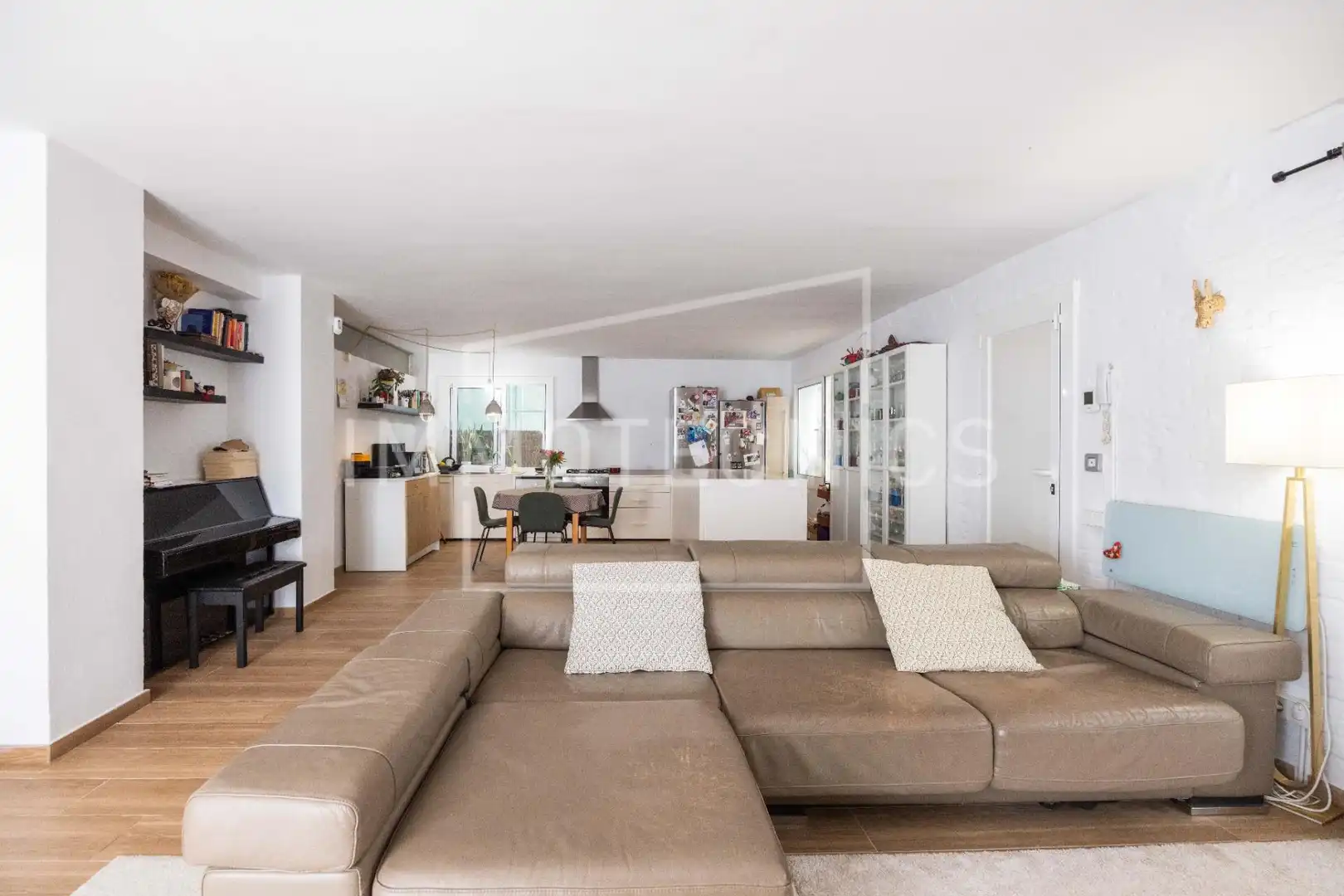 Sala de estar de Planta baja en venta en Caldes d'Estrac con Calefacción