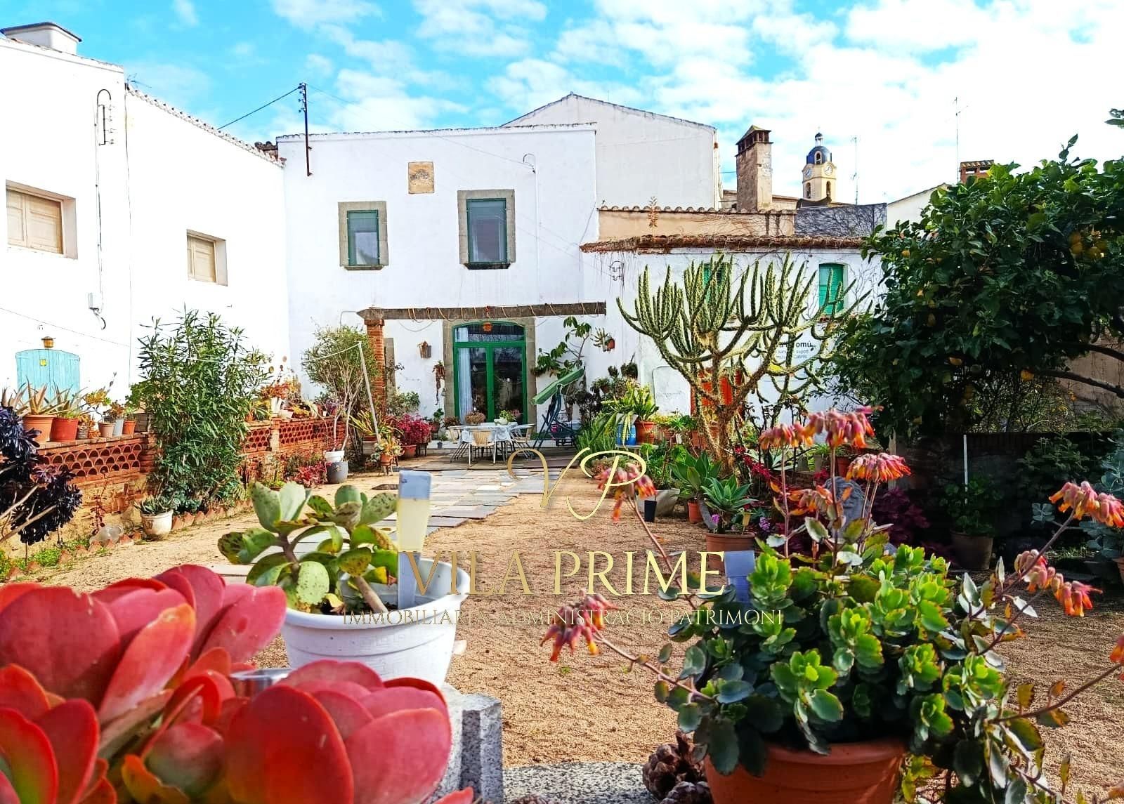 Jardí de Finca rústica en venda en Cabrils amb Jardí privat