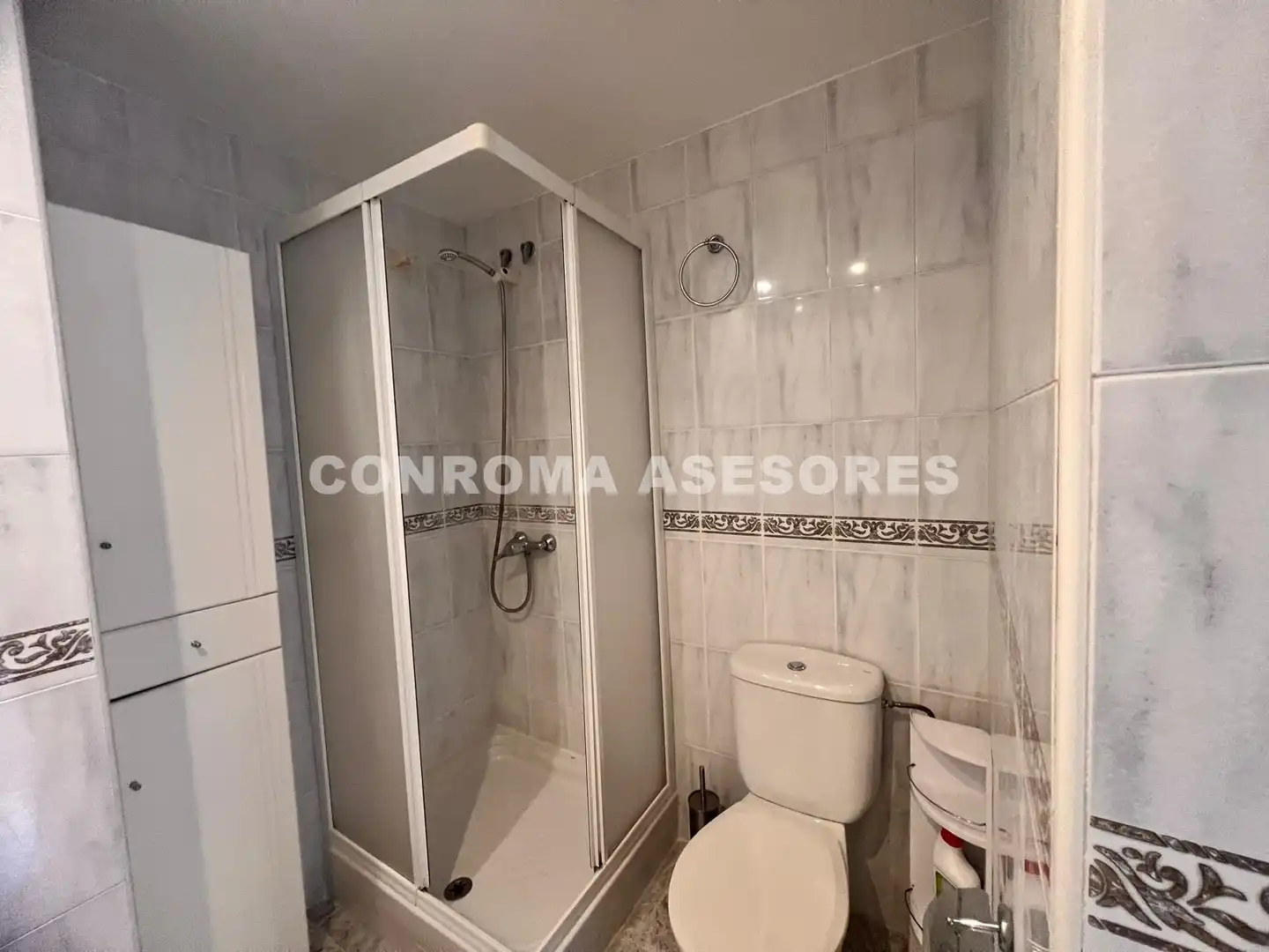 Badezimmer von Maisonette zum Verkauf in Lloret de Mar mit Klimaanlage, Heizung und Balkon