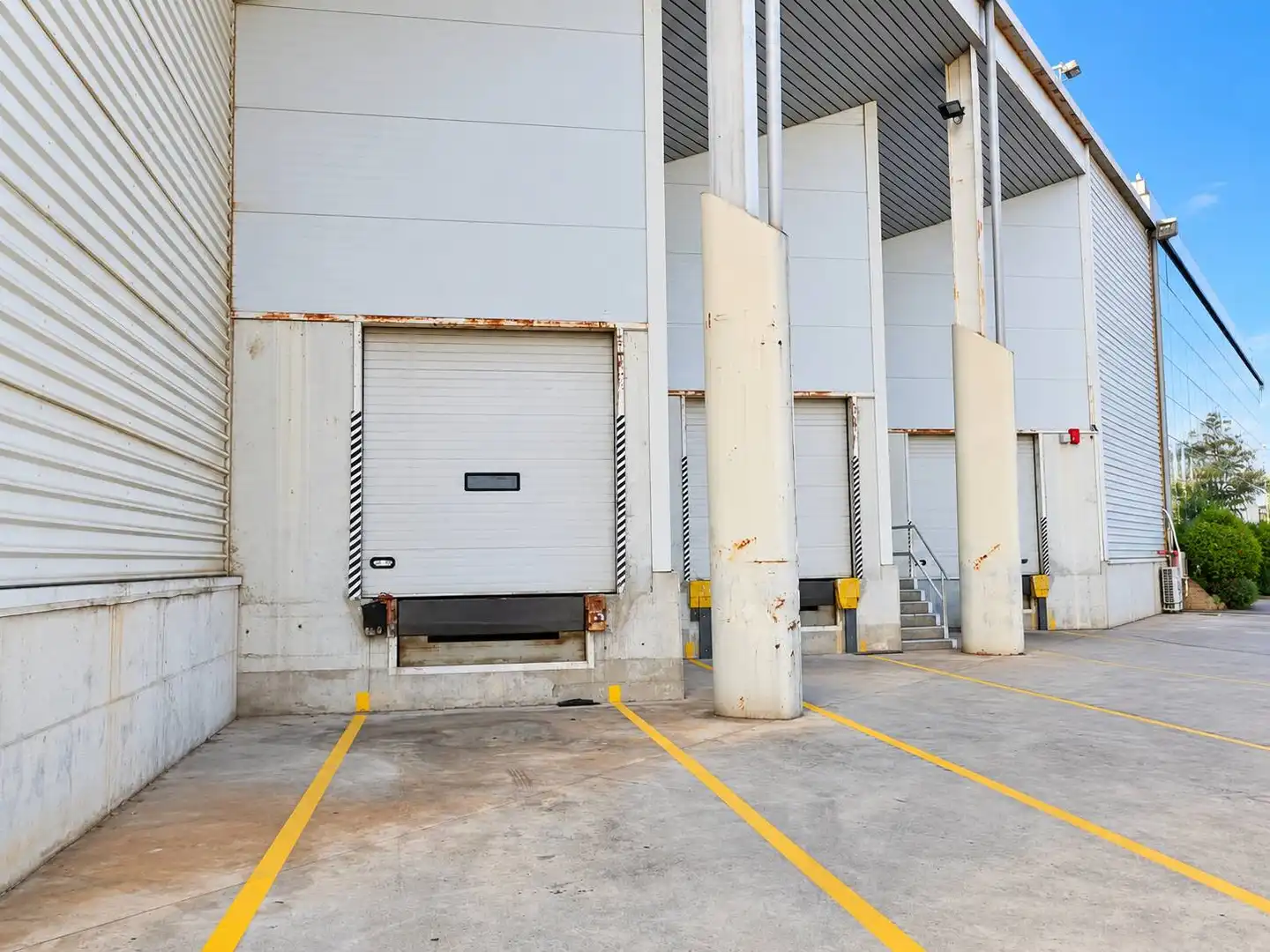 Parking de Nave industrial de alquiler en L'Hospitalet de Llobregat