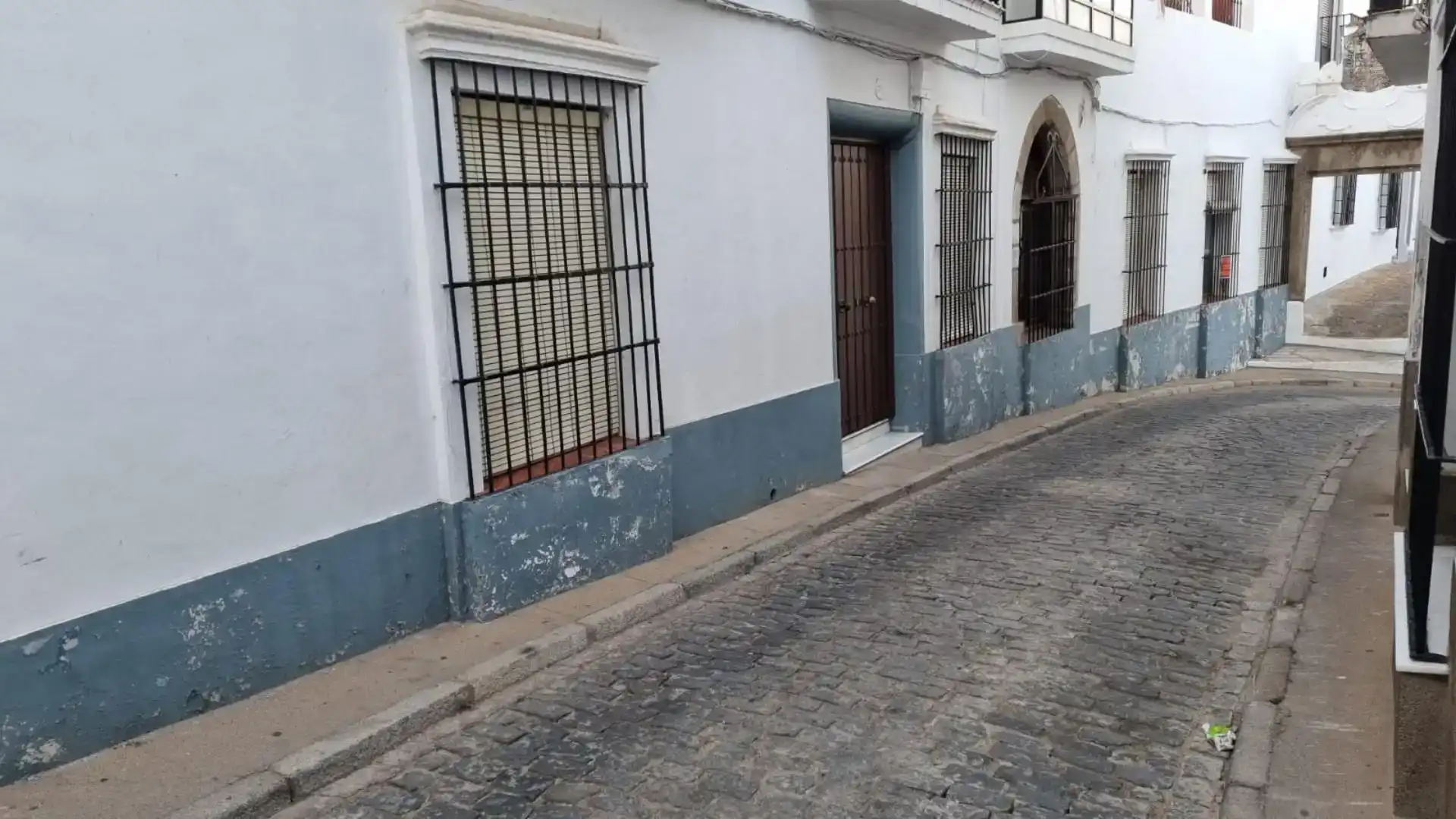 Vista exterior de Planta baixa en venda en Jerez de los Caballeros amb Aire condicionat, Forn i Rentadora