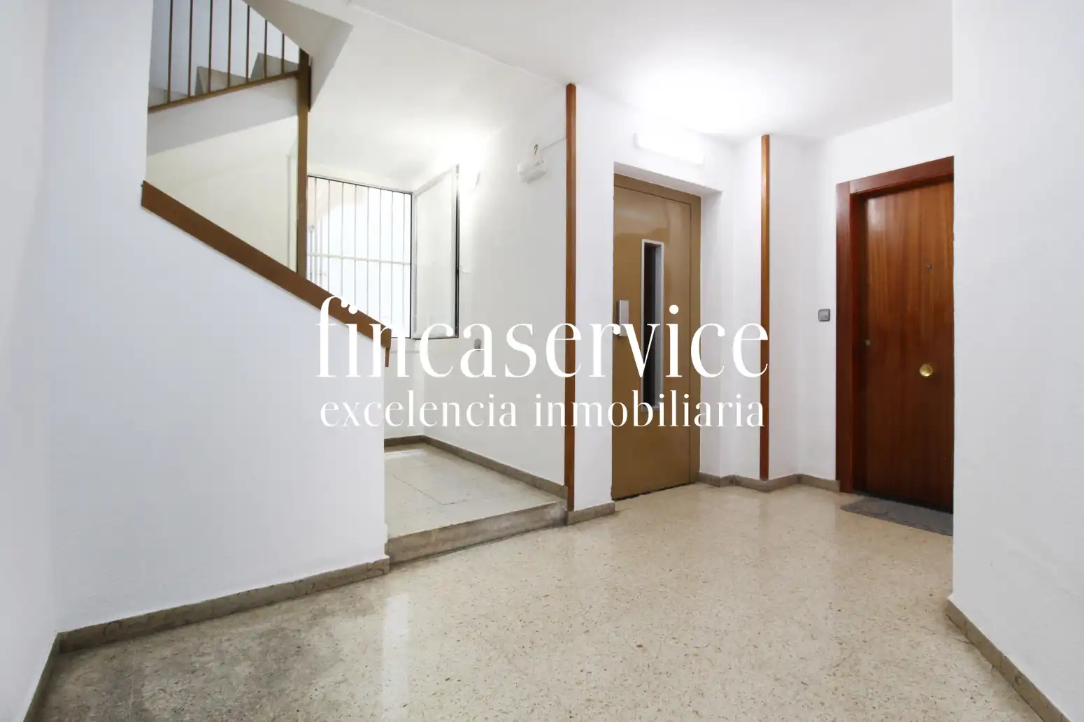 Piso en venta en Rubí con Aire acondicionado, Calefacción y Balcón
