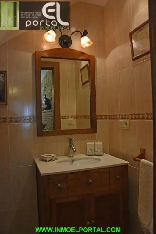Baño de Finca rústica en venta en San Martín de Unx con Calefacción