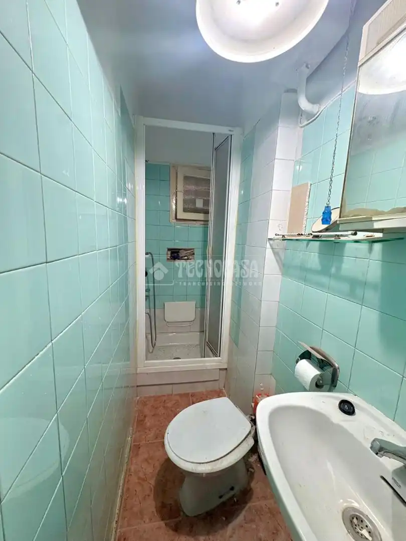 Baño de Piso en venta en Madrid con Aire acondicionado y Alarma