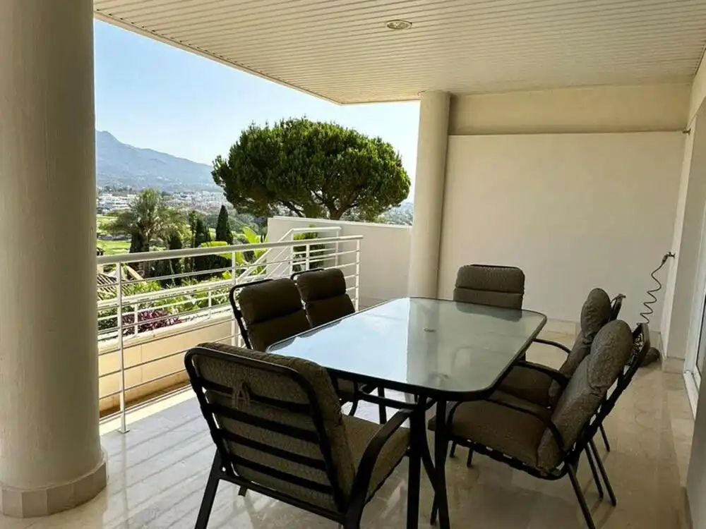 Rez-de-chaussée avec piscine à louer à Nueva Andalucía, imagen 10