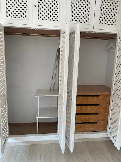 Habitación de Ático de alquiler en Madrid con Aire acondicionado, Calefacción y Lavadora