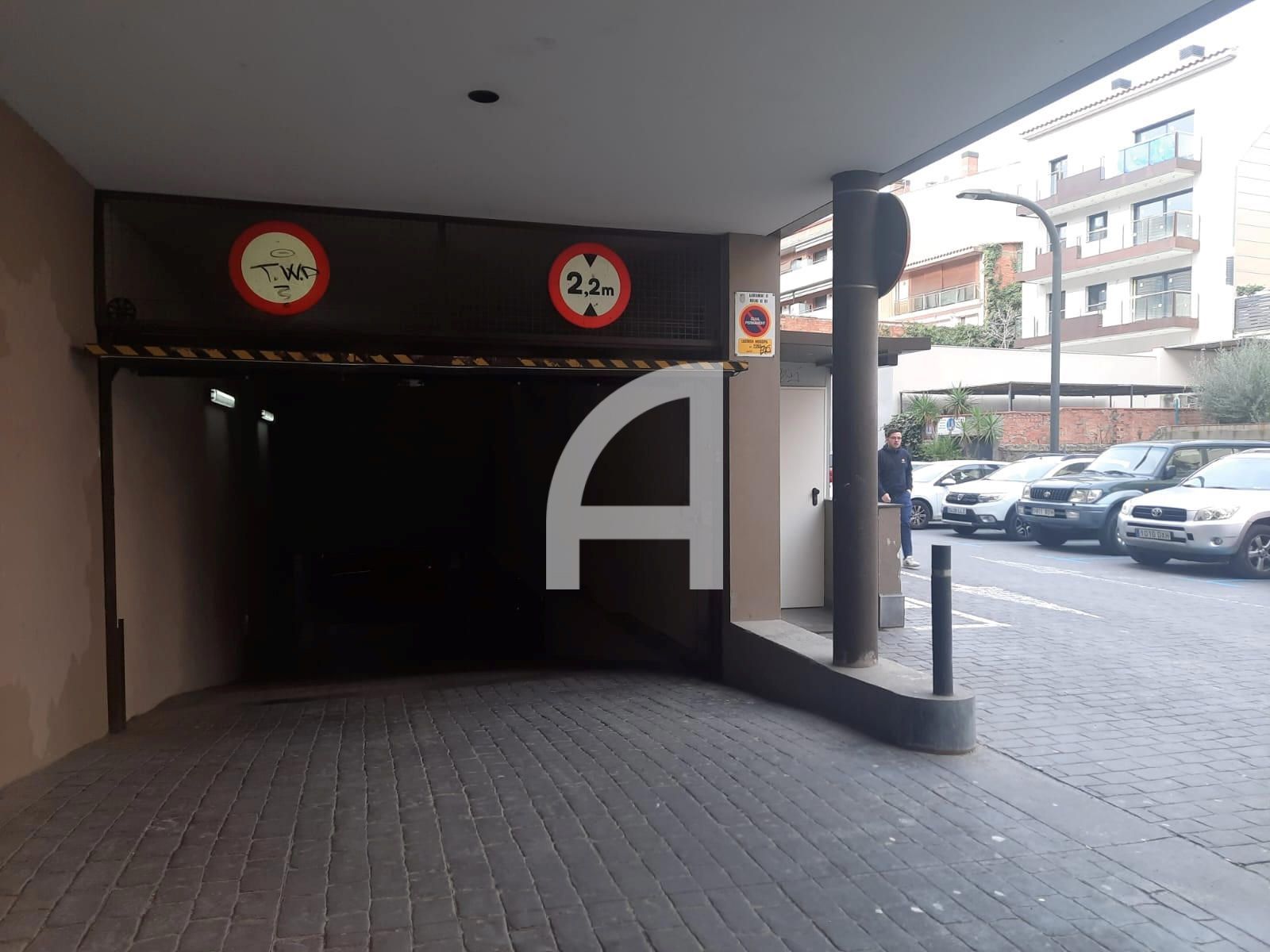 Parking of Garage to rent in Molins de Rei