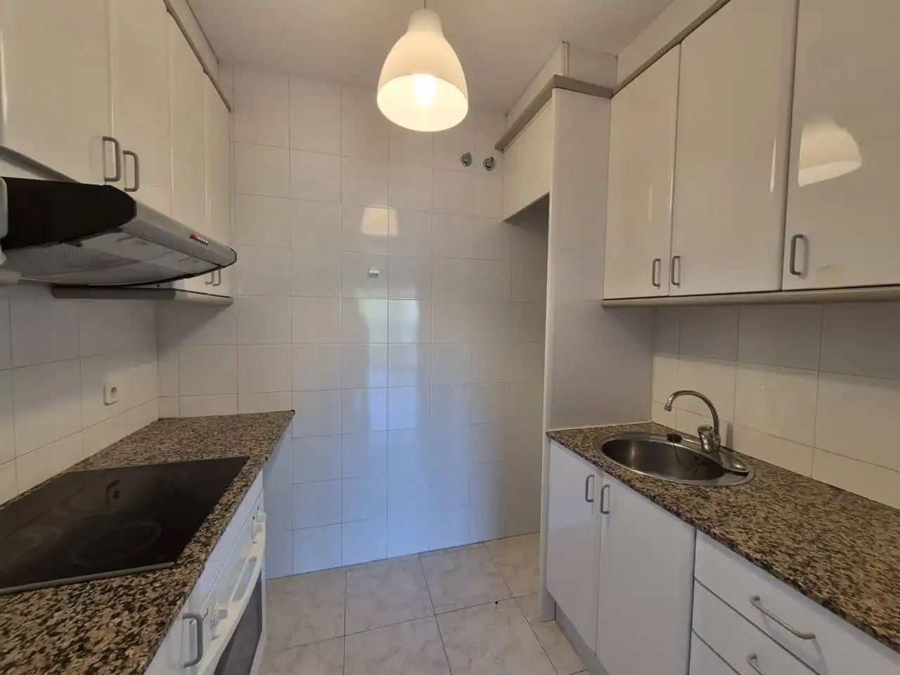 Appartamento con ascensore in affitto a Avenida lluis companys, imagen 3