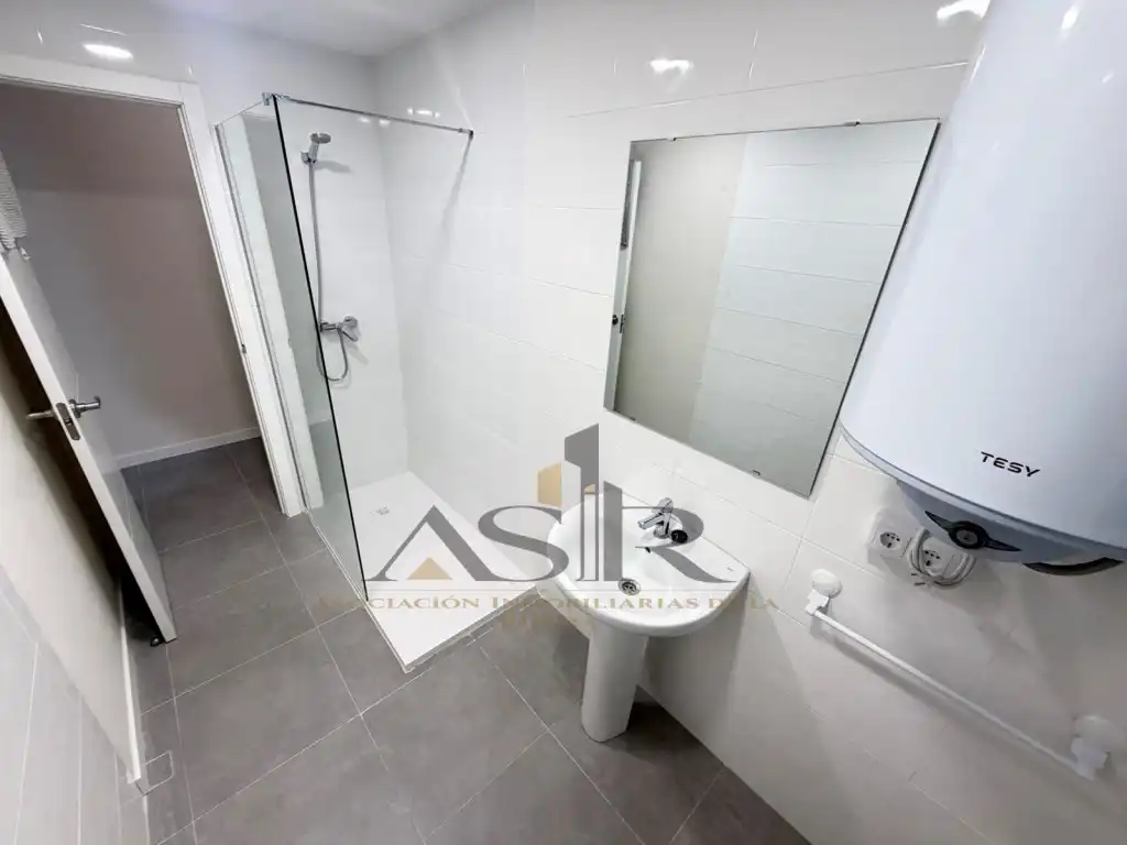 Wohnung zum Verkauf in Casc Urbà, imagen 32