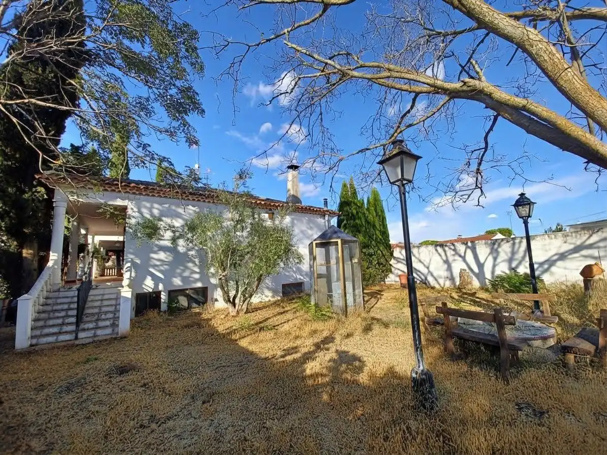 House with garden for sale in El Pedernoso, imagen 2