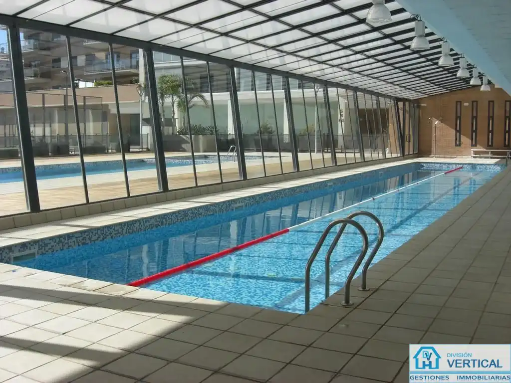 Piscina de Pis de lloguer en Paterna amb Aire condicionat, Calefacció i Terrassa