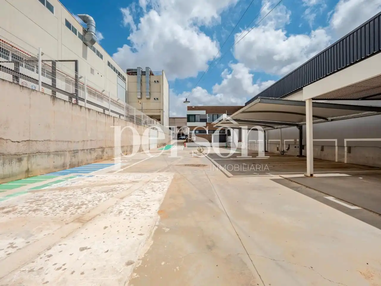 Industrial building to rent in Fuente del Jarro, imagen 11