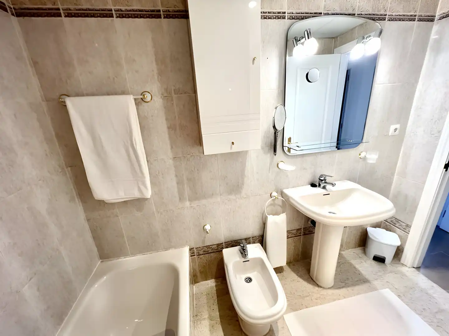 Apartament amb piscina en venda a Estepona Pueblo, imagen 17